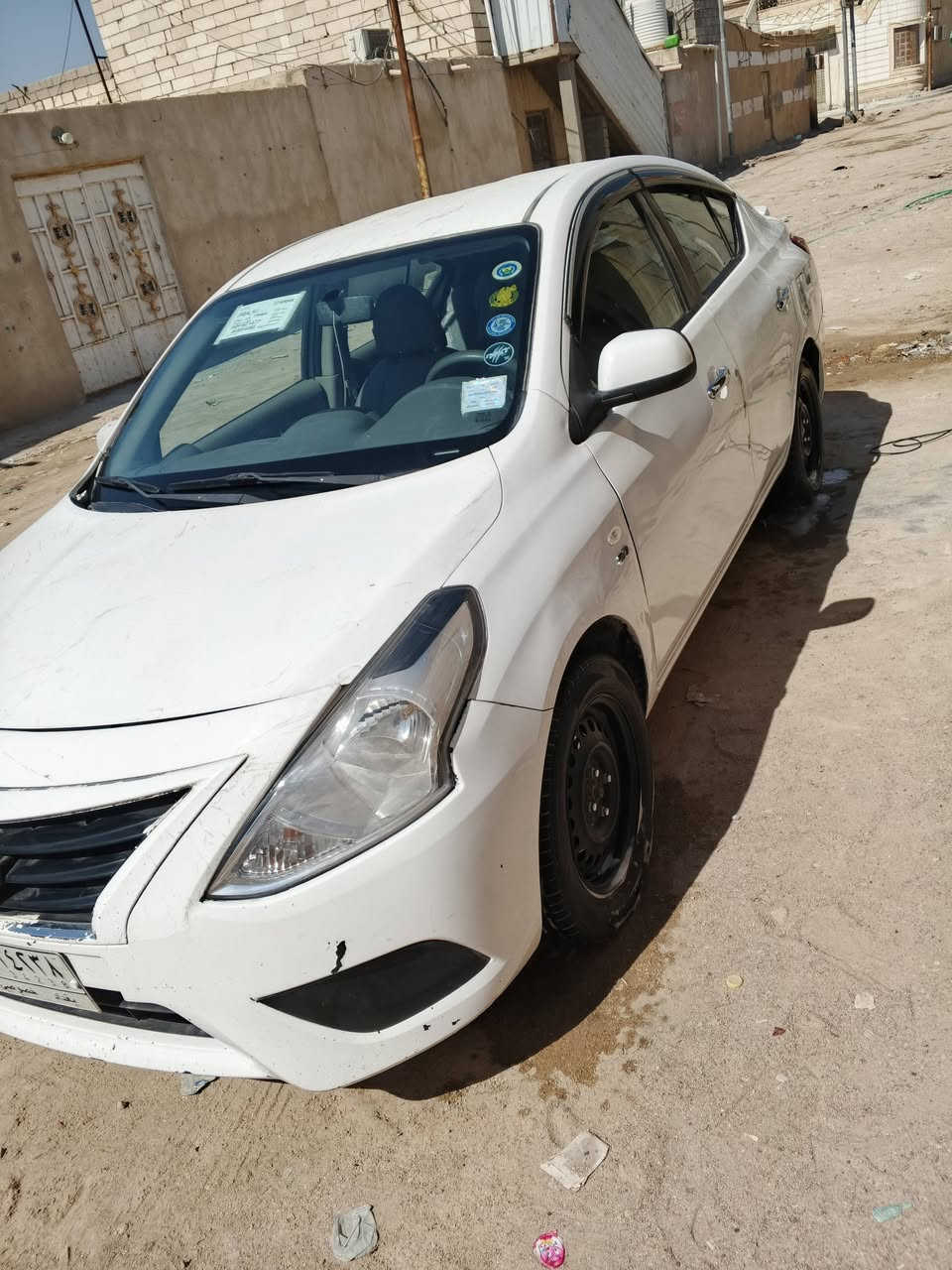 سني للبيع 20 رقم بغداد ماشية 200 تحويل او وكالة حرة حالياً... ابيع شوف العين مكفولة من الگلبة والتجية والصبغ العام  *********** مكان الزبير السعر 90 وبيها مجال .
