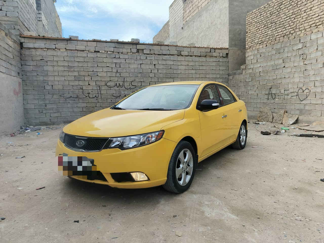 سلام عليكم كيه سيراتو دوات كصه جنطه متومه طبق لصل مكينه وكير وحداديه بلكارتون تبريد ثلج تدفه نار تدفه بل كشنات سياره جاهزه تخم تاير جديد ربع مذب عليه مكانه كربلاه ‏ سعر 45   تواصل ‪***********‬‏
