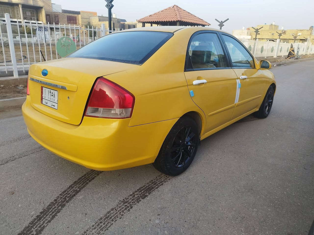 كيه سبكترا 2007 ميسان مصفره هيئه وغرامات تحويل مباشر سيارة جاهزة من كلشي فقط غاز التبريد مكينه  وكير حاويه 2000  كهربايات حداديه سنتر لوك ويل كم تخم تاير بيع او مراوس حسب القناعه مكاني ميسان 
السعر 70 
***********
