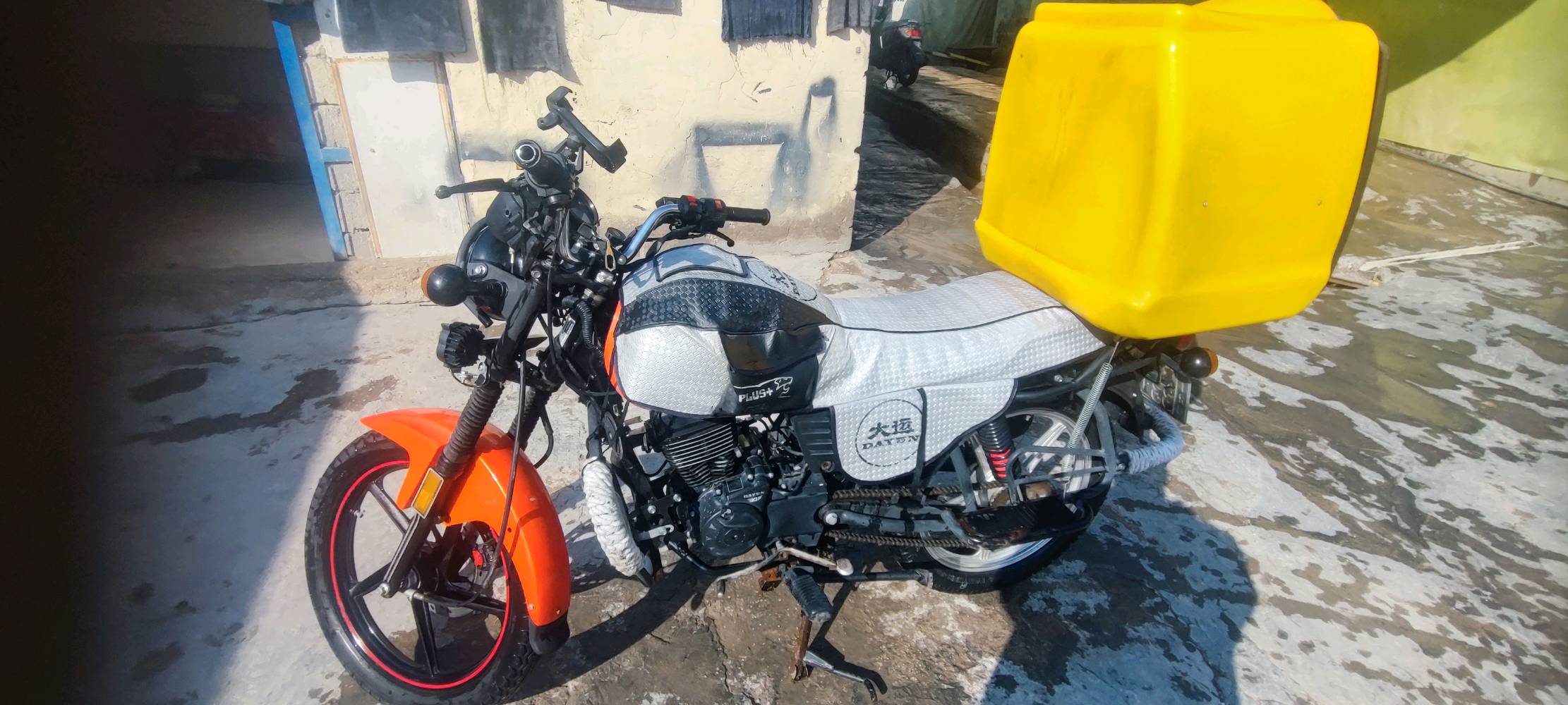 دايوان نفخ للبيع 22 خير من الله سنويه ب اسمي رقم انگليزي جديد كربلاء تحويل ثاني يوم والدراجه مكفوله من الحادث وفتح المحرك . كربلاء الجمعيه. 
#كربلاء#دراجه#