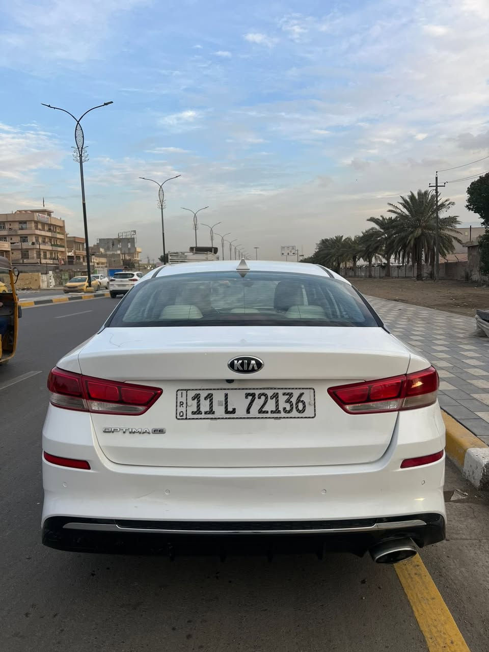 السلام عليكم اوبتما 2019 فول عده البنوراما رقم بغداد انكليزي السعر ( 127$ ) مكانها بغداد ***********
وارد امريكي حادث جاملت خلفي وبابين جهه اليمين الباقي مكفول 
محرك 2400 مكفول مواصفات شاشه جبيره وكامره خلفيه 
داخل جلد ابيض حساسات امامي وخلفي رادارت جانبيه 
سياره جاهزه مابيها نقص تخم تاير جديد صدر جديد تبريد ثلج
