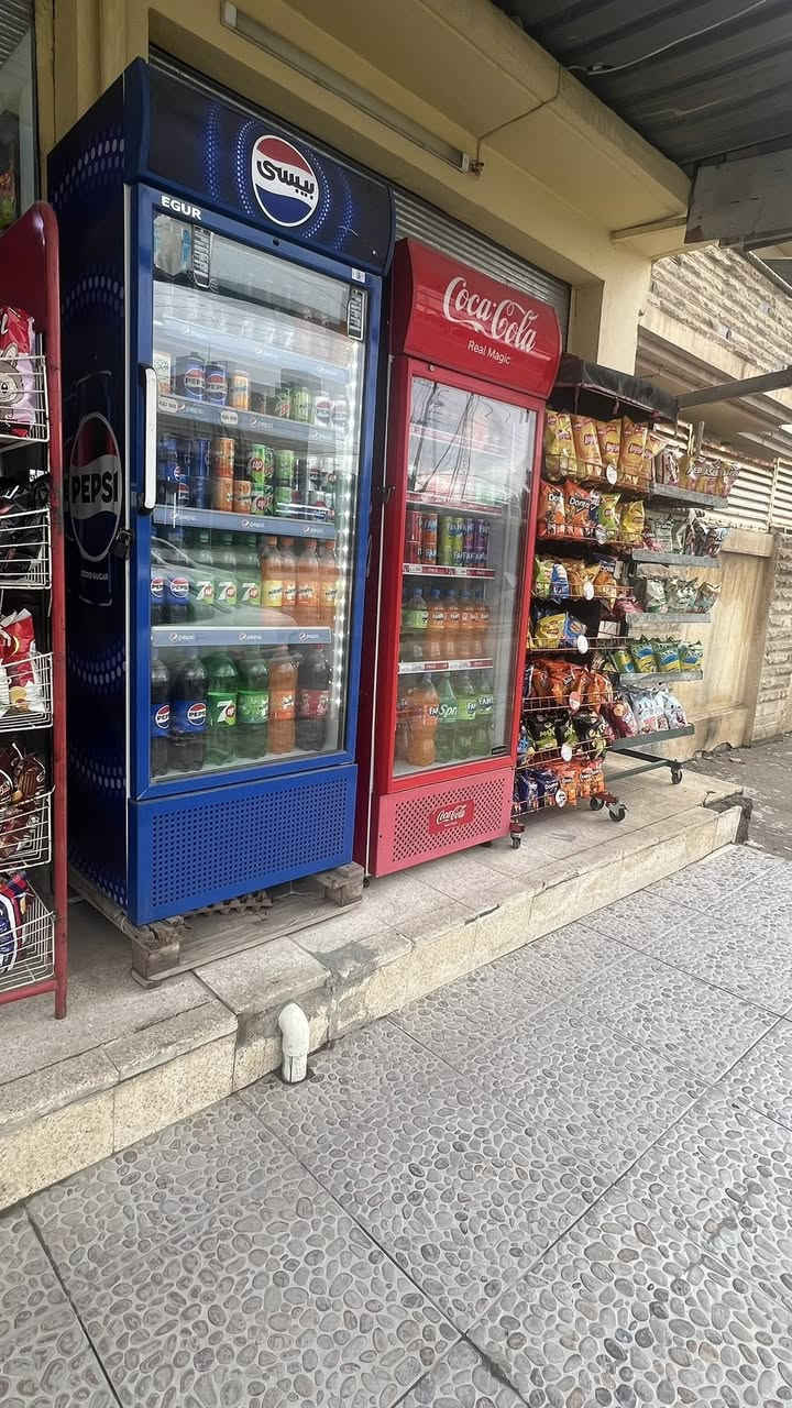 محل اسواق للبيع مع جامخانه وسستم كامرات كامل
الموقع حي الميثاق مقابل افران الحامد وكفتريا ابو يزن المحل موقعو ممتاز سبب البيع عدم التفرغ للمحل 
للاستفسار التواصل على الرقم***********
