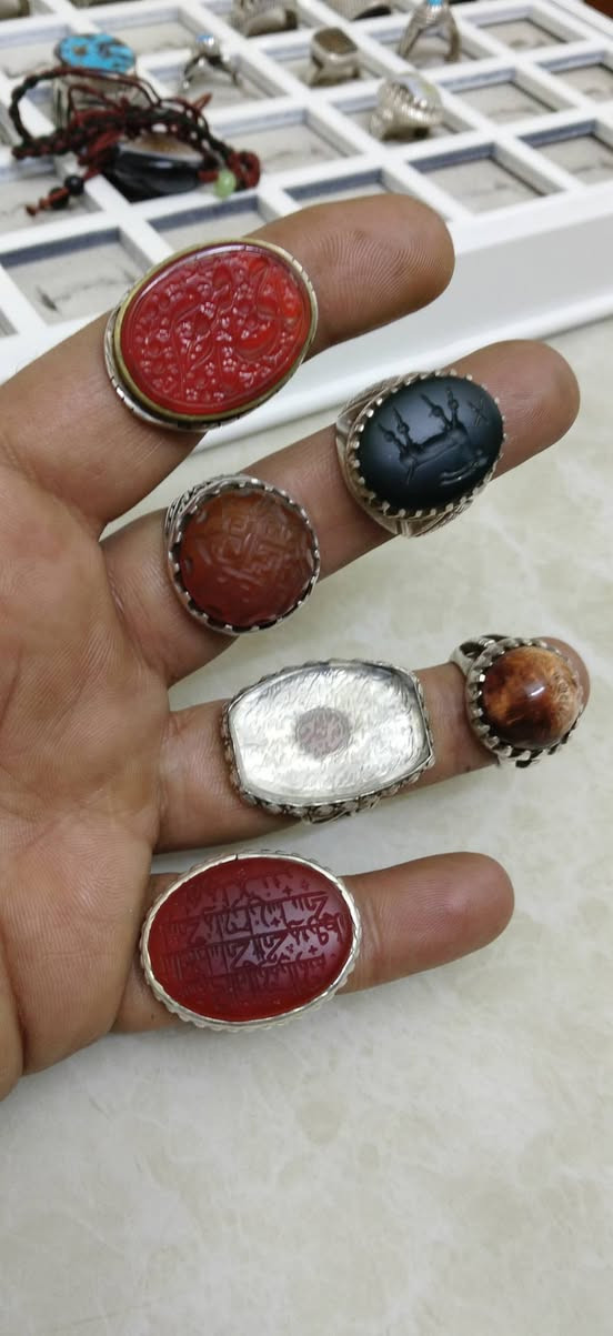 حلويات 🍭🍬🍫


**إذا كنت صاحب هذا الإعلان وتريد حذفه لأي سبب، رجاءا أرسل رسالة إلى الدعم الفني**