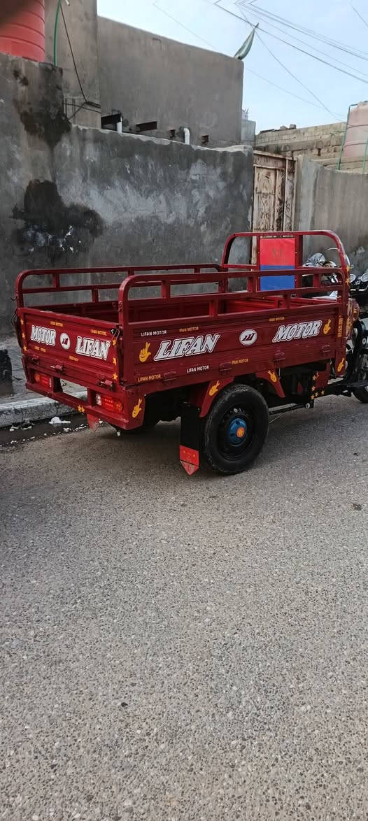 ستوته ليفان موديل 13 اوراق اصولي تعمير جديد مابيها أي شي مستعمل كله جديد محرك اكسن لطش تواير صبق حراري صدر لايتات ضفيره كلهن جدد الستوته انضف من الصوره سعرها مليون و450 وبيها مجال حك الجيه 1450 عنوان بصره حيانية ( *********** )
