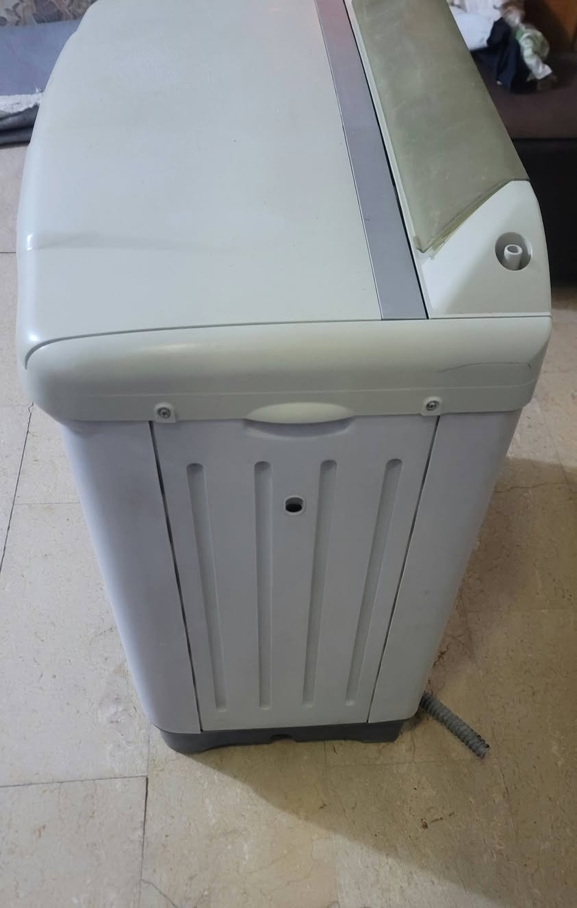 للبيع غساله سيفتي 13 كيلوا على وضع الشركه استخدام قليل جاهزة وعلى الفحص بدون ظرر السعر ب75 مكاني بغداد قرب جزيرة بغداد السياحيه ويوجد توصيل داخل بغداد بأجره ***********
