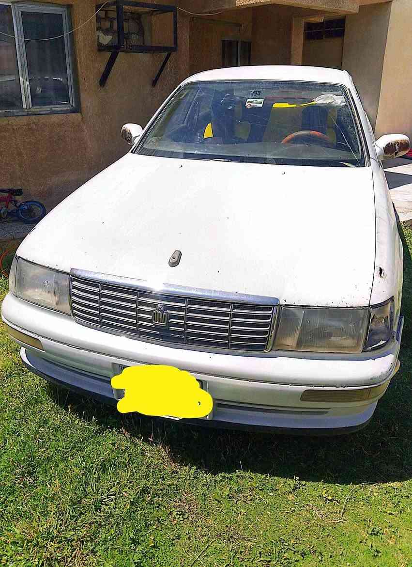 السلام عليكم...
بطه موديل 94 محرك 2.5 گير ملكه كهربائي
مسويلهه هزه قبل ٣ أشهر..
يرادلها ترتيبات بسيطه.. 
شوف العين يبري الذمه..
للبيع 38 ورقة وبيها مجال.. 
ترهم مقدمه وقسط بالشهر أهم شي كفيل وضمان..
***********
***********
