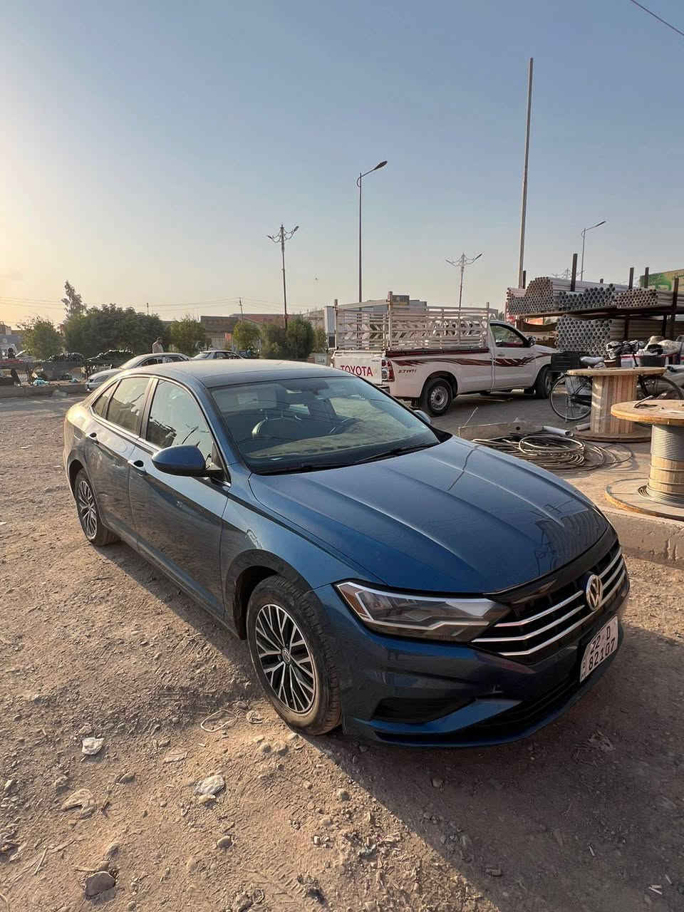 السلام عليكم 
جيتا موديل 2021 رقم اربيل 
مكينه 1.4 تيربو 
العداد 85 ميل
السياره جديده و فول 
ضرر بسيط موضح بالمنشور
مكان السياره ديالى _ بعقوبة
السعر 150 بيها مجال 
للاستفسار اكثر اتصل مكالمة أو واتساب
***********
