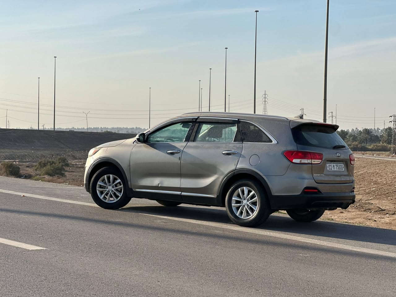 السلام عليكم
كيا سورنتو موديل 17 رقم بغداد 
ب اسمي 
محرك 4 سلندر GD جديد 
 كير كفاله
كراسي كهرباء 
جنطه كهرباء 
3 قطع تبريد 
7 راكب جلد 
محرك كير كفاله وين ميعجبك االسعر ١٦٥ وبيه مجال 
***********
*********** 
العنوان بابل
مراوس حسب القناعه
