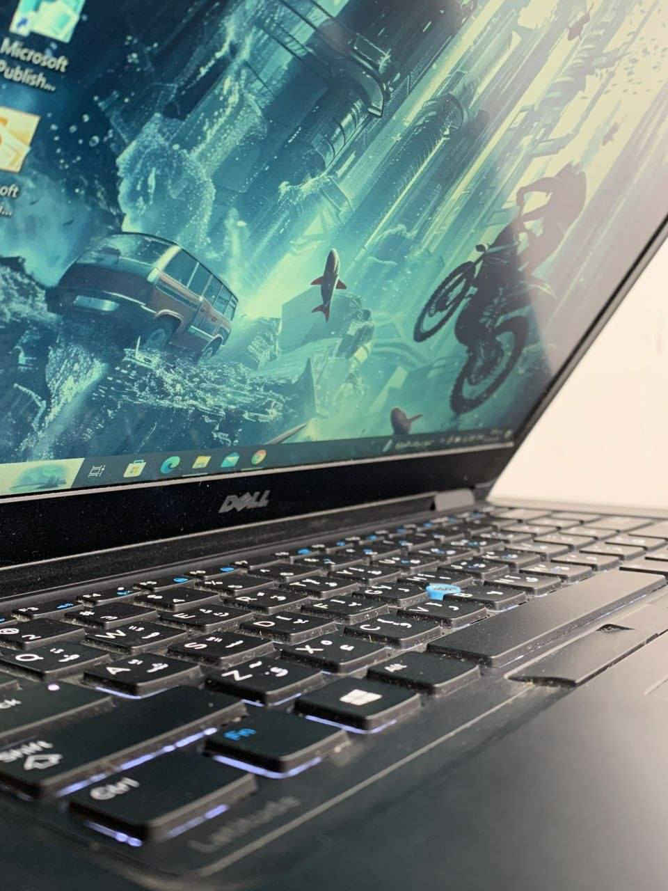 للبيع 💻 Dell Latitude 5480 🔥
⚡ Core i7-6600U
🎮 NVIDIA GeForce 930MX 2GB (خارجي)
🖥️ Intel HD Graphics 520 (داخلي)
🧠 RAM 8GB DDR4
🚀 SSD 256GB (سرعة عالية)
🖥️ شاشة 14.1 إنچ HD+
📌 يشغّل برامج Adobe الحديثة والتصميم والمونتاج الخفيف بكل سلاسة 👍
🛡️ ضمان 10 أيام من أي خلل
🎁 ملحقات هدية كاملة:
✔ ماوس + ماوس باد
✔ شاحن أصلي
✔ حقيبة لابتوب
💰 السعر: 300 ألف دينار
📞 واتساب / ماسنجر: ***********
