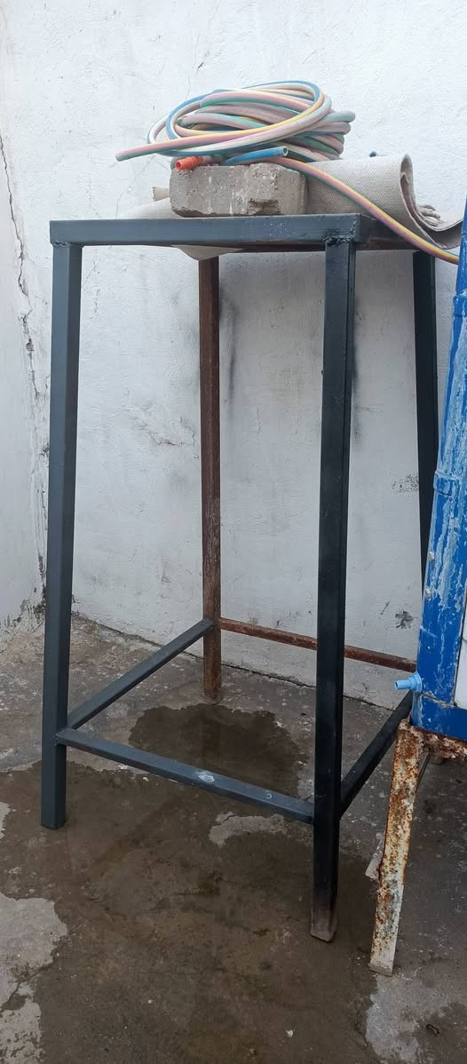 سلام عليكم مبرده مع حديد 150 وبيها مجال وماطور جديد ***********
