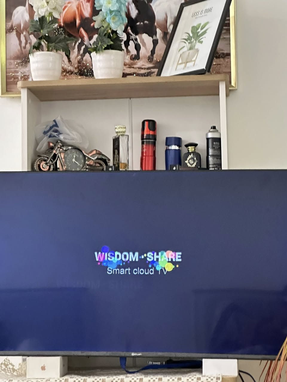 السلام عليكم بلازمه حجم ٤٢ للبيع أم نت سعره ١٥٠ وبيه مجال عنوان رمادي أتصال على رقم ***********
