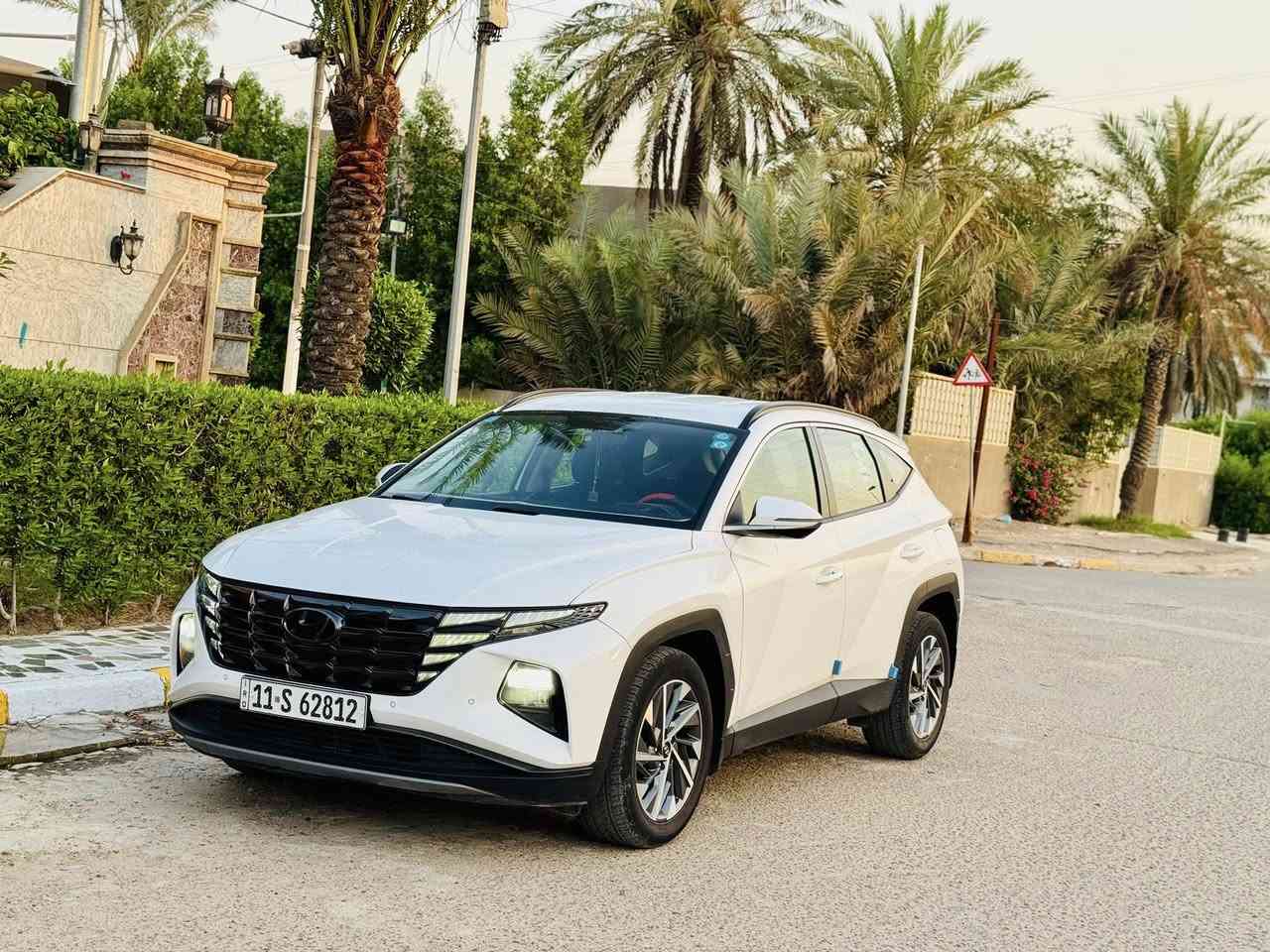 سلام عليكم
هيونداي توسان 2023 خليجي  ب اسمي شخصيآ 

السعر : 190 $ وبيه مجااال 

اتصال : ***********

سياره مكفوله كفاله عامه من صبغ وتبديل  فقط بارد بصيط كفاله من لا كير ومحرك ؟ سونر مرفوق

 فول مواصفات عدى البانوراما
‏
‏حجم المحرك 2000
‏
‏شاشه دجتل
‏تشغيل بصمة 
‏تشغيل عن بعد
‏AIRBAG عدد 2
‏سايد بريك دگمة   
‏بك لايت LED
‏كروس سرعه
‏
‏مقاعد امامية كهرباء 
‏بردات ابواب خلفية 
‏حساسات امامية 
‏حساسات خلفية 
‏حساس كشنات
‏تحكم مقود كامل
‏بصمات عدد 2 
‏انارة ترحيب

‏نقطة نزول منحدرات
‏نظام مانع تزحلق  ‏ABS
‏شاحن موبايل واير ليس  

‏مخرج AUX
‏مخرج USB
‏BIuetooth
‏مخرج منفذ الطاقة عدد 2    
‏درايف مود
‏(Normail - eco- sport t) 
‏كفاله عامه من جميع النواحي 

بغداد حي اور
