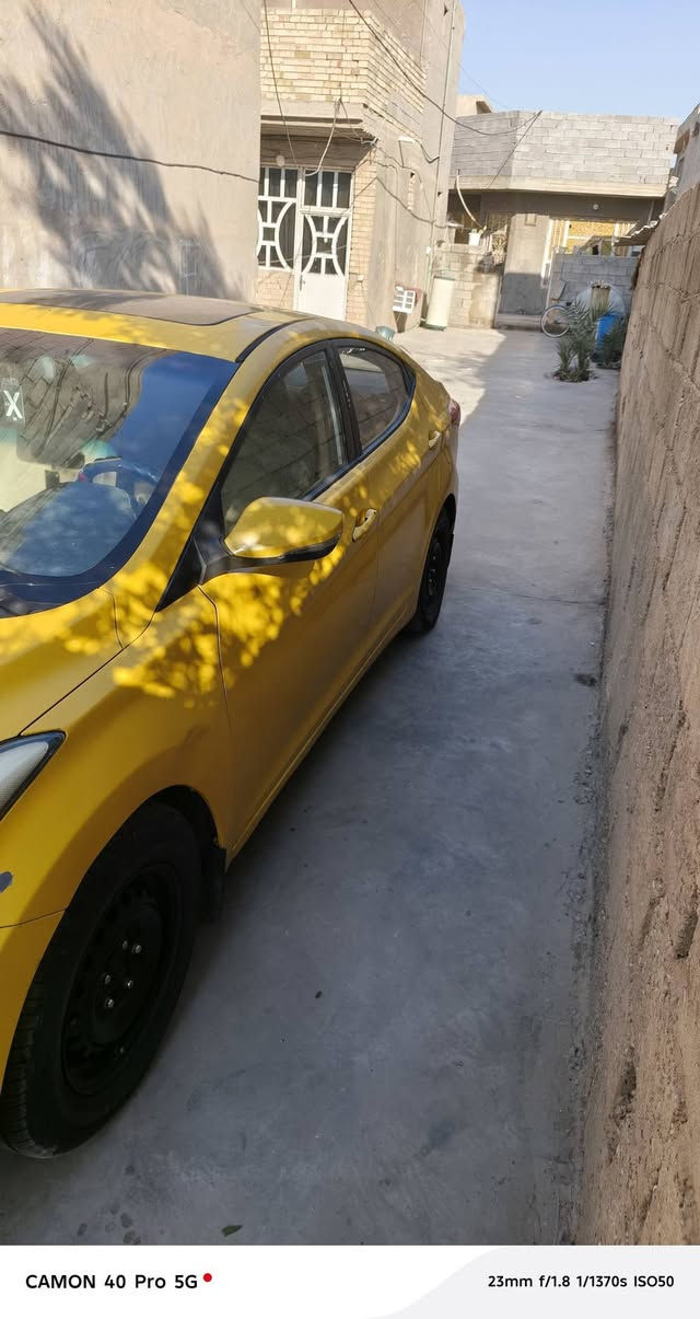 النترا خليجي موديل 2012 
محرك دوش 1800
منضوية غاز 
السعر 105
***********
