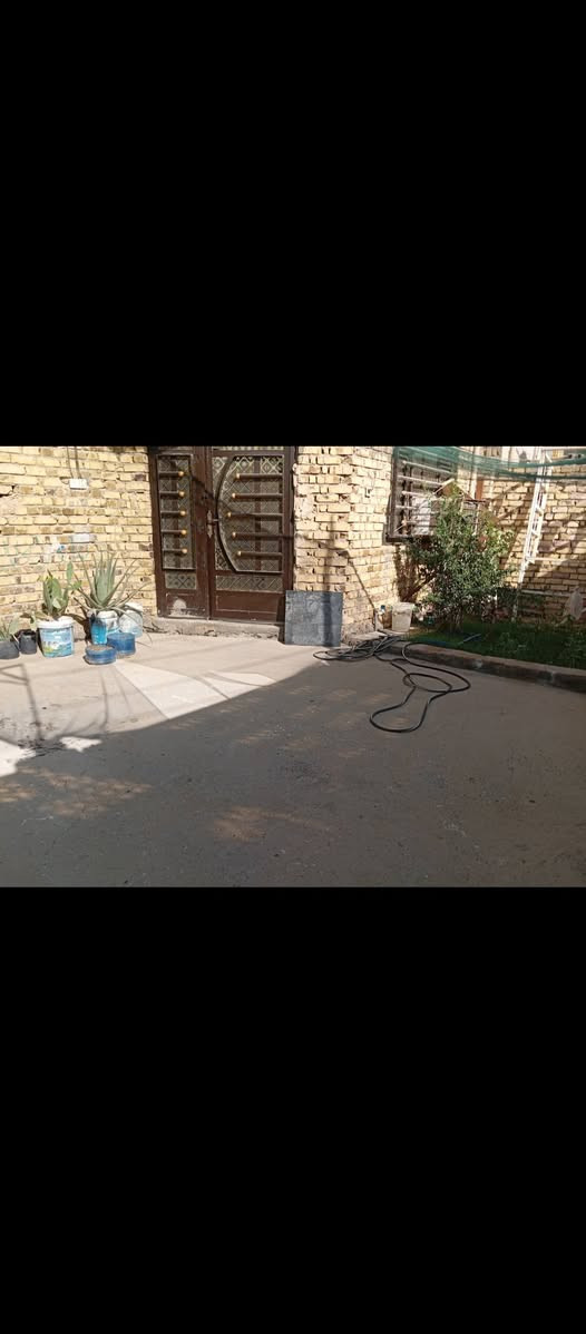 بيت للبيع ابو خستاوي جهه المرور فرع سيد علي مساحته 220 طابو زراعي سند 25 طابقين 4غرف نوم مجمع صحي فوك وجوه +حديقه صغيره سعره 110 وبي مجال ***********
