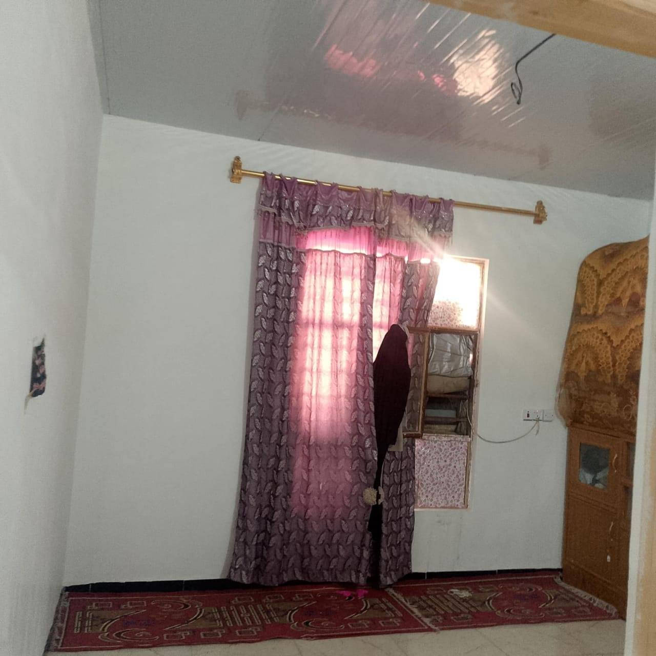 السلام عليكم
يوجد بيت لبيع بالنيل القديم بمنطقه بحريه المساحه 200متر طابو 25زراعي السعر 40وبي مجال 
***********
