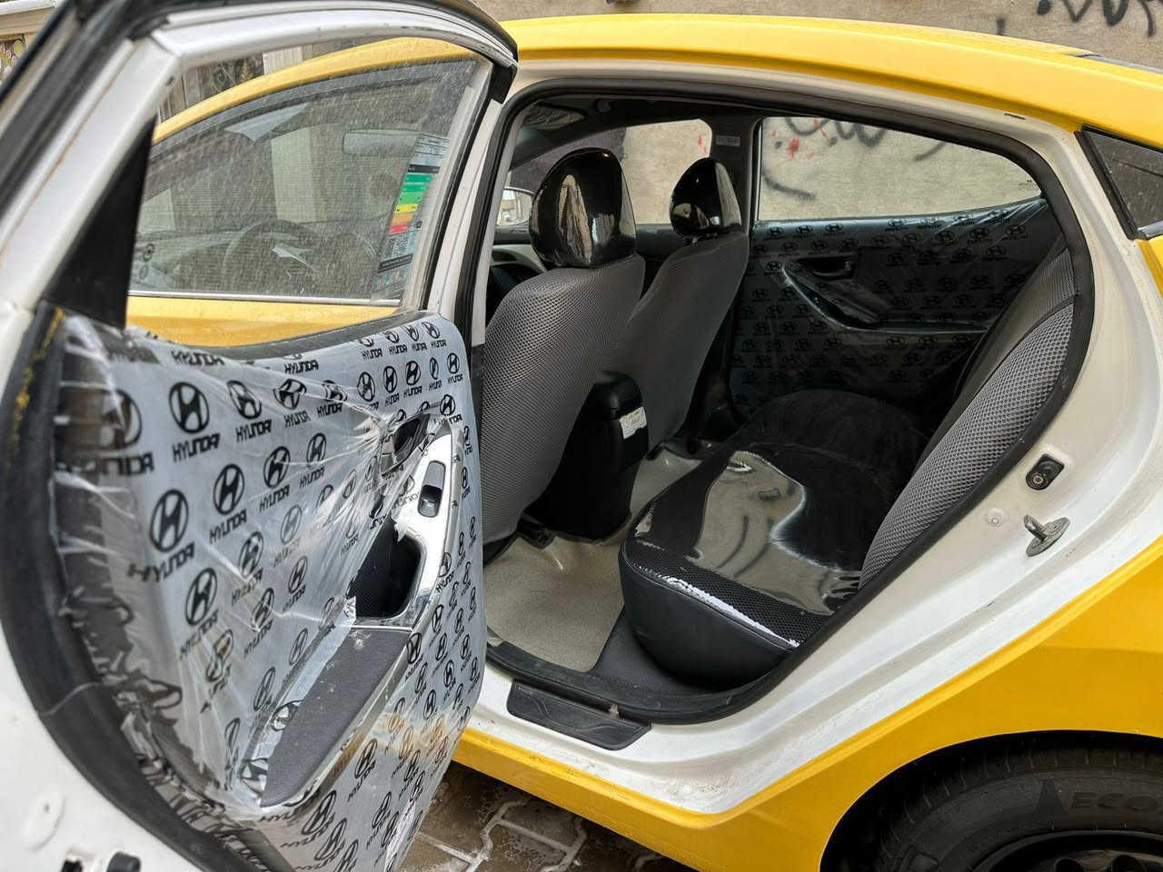 سياره موديل 14 خير من الله
هيئه جديده رقم جديد مكان السياره بغداد سياره كهربائيات حداديات كلها جاهزه سياره خليجيه ماكينه 1600 مكان السياره بغداد *********** سعر 90
