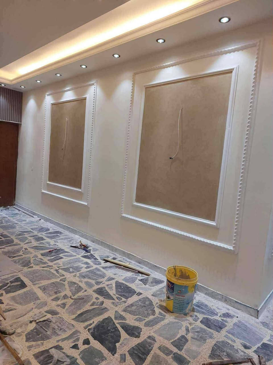 سلام عليكم هذا شغل صباغ  ويشتغل ديكورات ونقوش مغربيه شغله كولش حلو ومرتب ويشتغل حسب طلب  اي استفسار اتصلو على هذا رقمه بي وات *********** هذا رقمه وبي وات ساب
