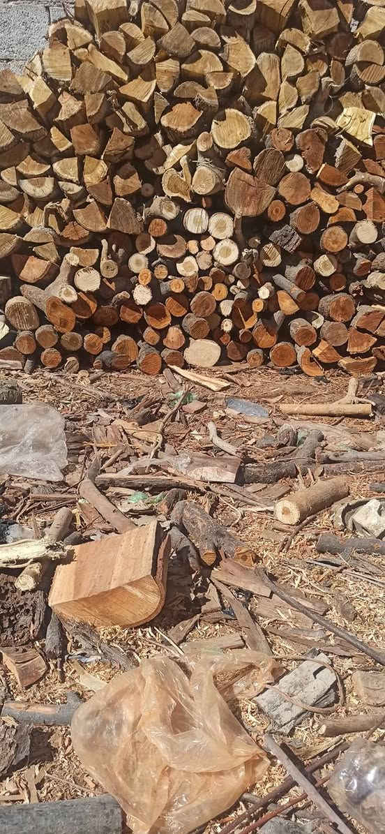 #متاح_حطب_للبيع
#مستعدون_لتجهيز المطاعم والمقاهي بالحطب 
#البيع ع الوزن وكواني 
#سعر الكونيه 10الاف
#سعر الوزنه 35الف الكصه على شبر ومشرك مثل ما موضح بالصور
#موجود كصه مال جاي او شوايات شورما ينباع على الكواني 
موجود توصيل داخل كربلاء
العنوان كربلاء حي العامل 🌏
للاستفسار   ☎️
☎️ ***********📞

