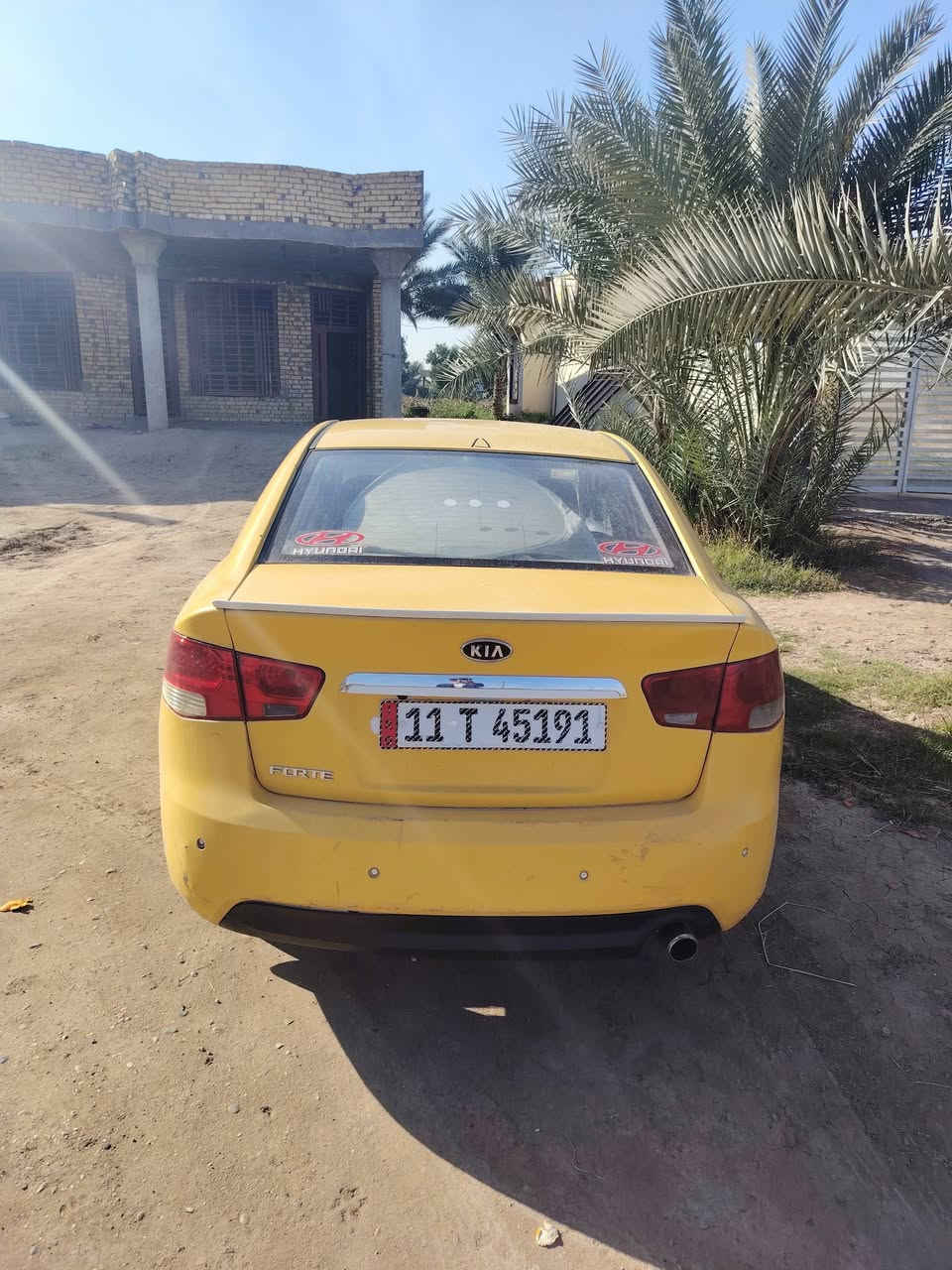 فورتي خليجي مكفوله كفاله عامه فقط شبر بل جاملغ الخلفي موديل 2010 فول مواصفات بصمه تحكم سترن شاشه دواره كامره حساسات خلفيه جانبيه مكينه 1600 كير جديد حداديه جديده تخم تاير تبريد ثلج رقم بغداد بسمي شخصين مصفره من كلشي مكاني بابل السعر٨٧❄️ ***********
