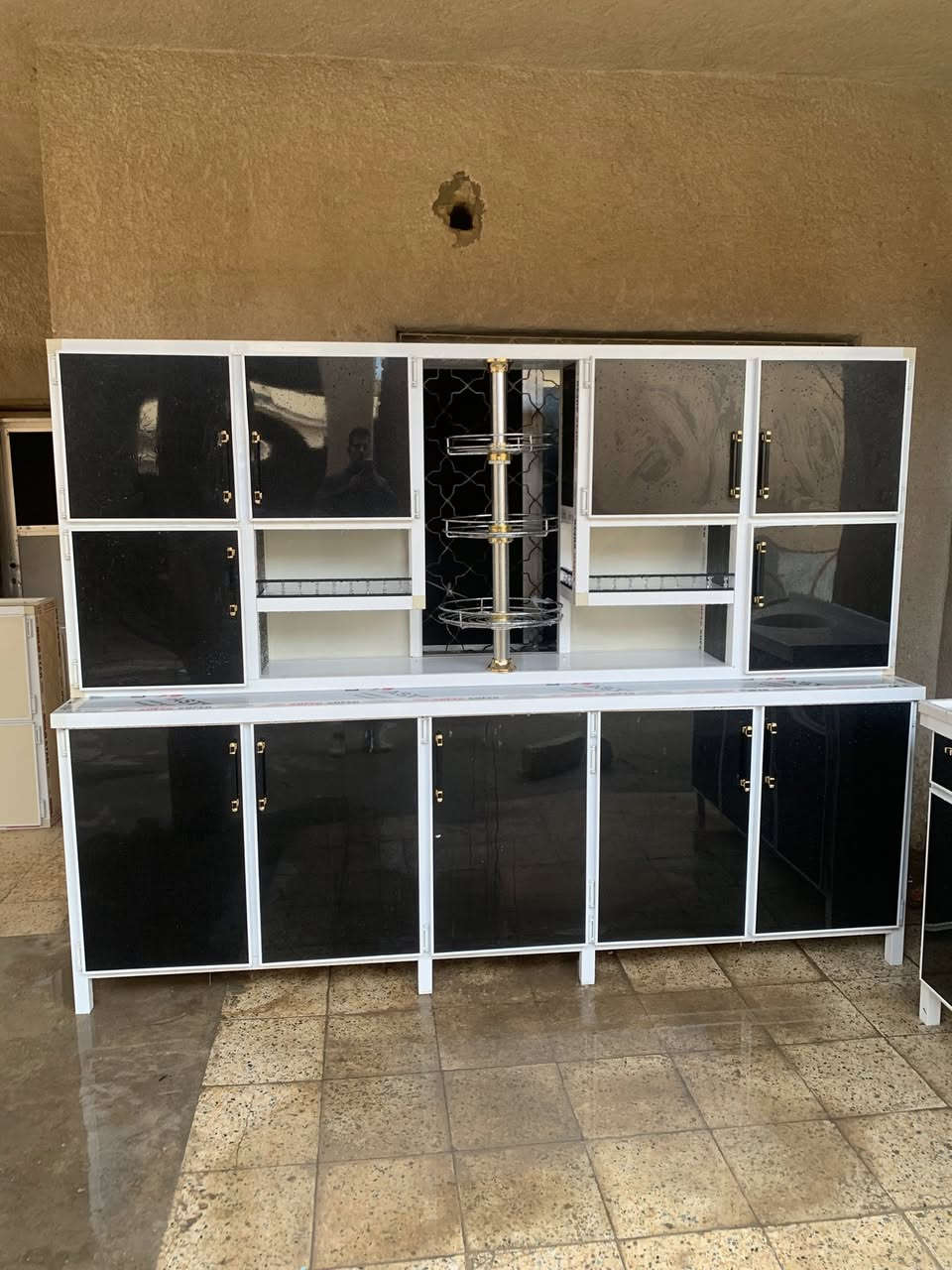 كونتر مترين ونص سنك. مترو٣٠ ارتفاع لملحق متر السعر ٤٢٥جديد غير مستعمل


**إذا كنت صاحب هذا الإعلان وتريد حذفه لأي سبب، رجاءا أرسل رسالة إلى الدعم الفني**