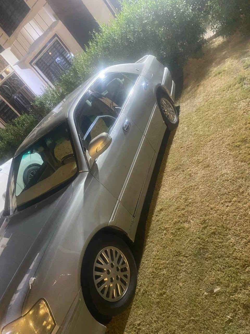 ﷽
تحيه طيبه اخواني الاعزاء للبيع أو مراوس حسب القناعه تيوتا كراون ملكه 2003 معلايه 2005 السياره بدون كصه حاجز اله رقم بالمرور بشهر الرابع موعد اجراء الرقم السياره بدون كصه وعيب شرعي وضربه قويه بيه مكانات صبغ ابيع حزام السياره فول مواصفات عده الفتحه مكينه 3000 المرغوب السياره نضيفه مكينه كير حدايه تخم تاير تبريد غرفه كله نضيفه السعر 95$ وبيه مجال بسيط للشراي 
مكان السياره كربلاء 
رقم الهاتف//***********
رقم الهاتف//***********
الخاص مغلق فقط اتصال
