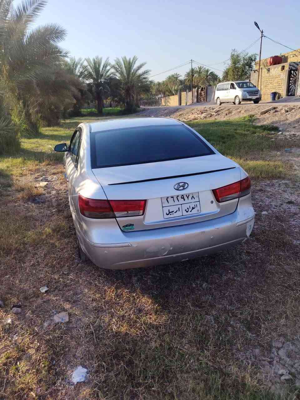 للبيع سوناتا موديل 2010 خليجي مكينه 2400 دوش. 
رقم اربيل الماني تريد تحويل تريد وكاله ثاني يوم. 
بيها صبغ عام فقط بدون حادث بدون معجون اثر جراد.
جاهزه مكينه كير جديدات تخم تاير كهربائيات كله كفاله. 
(السعر 88،وبيها مجال الشراي.).  مكاني بابل القاسم. 
,,,,,
***********. ((   ***********
