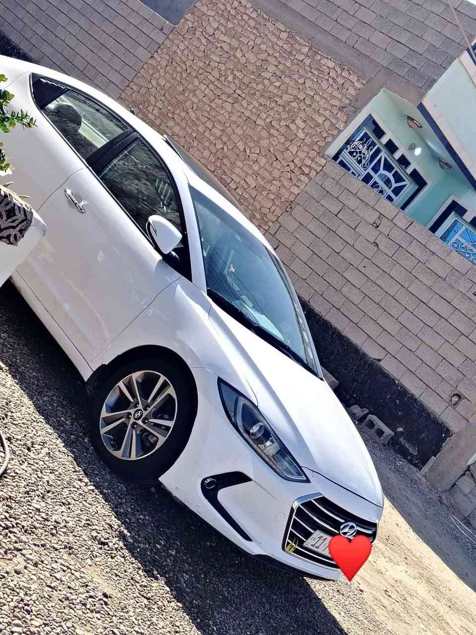 السلام عليكم للبيع
النترا ١٧ خليجي فول مواصفات السياره كفاله عامه من الصبغ والتبديل فقط بيها بارد بل باب الصدر وبل هلال الجاملغ الخلفي 

رقم بغداد الدولي تحويل ثاني يوم محرك ٢٠٠٠ دوش

السعر ١٤٥ وبيها مجال المكان السياره الرمادي الاستفسار عن هذا الرقم ***********
