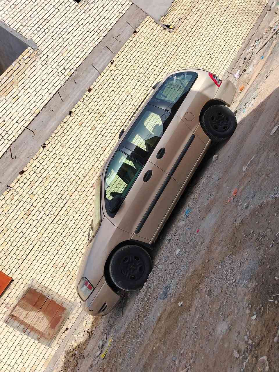 السلام عليكم فورد ٢٠٠٧ بلاديه بدون صبغ محرك ٤٢٠٠ تبريد ٣ قطع بس عاطل كمبريسر بسمي رقم بغداد الدولي مكان بغداد السعر ٥٠ هاتف ***********
