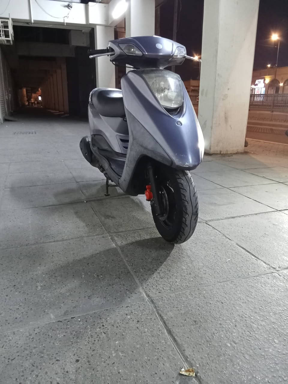 السلام عليكم شباب دراجة ابريز فحل مكفولة كفالة عامة كلهه ابلادية وكلهة شغالة كابريتر  سلف ابلاديات كفرات كلهه ختم وية المكينة وكهربايات كلهن شغالات كيلومتر كيج بانزين كلوب عالي ناصي سكن وية البريكات اشاير يمنة يسرة مابيهة نقص ابد مال رمبة صارلهة 8 أيام جديدة بمعنة الكلمة العنوان بغداد باب المعضم ولا ستفسار ***********
