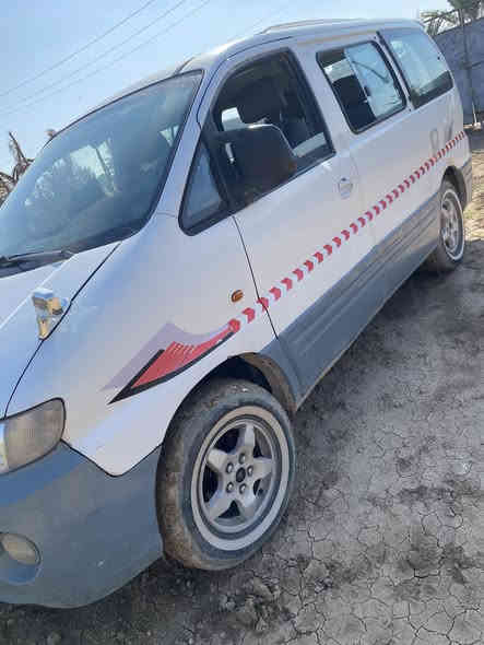 سلام عليكم سياره ستاركس للبيع موديل 2000 رقم ديالى انكليزي مشروع وطني تبريد شغال عوزه بس غاز وثانية مكينة وكير مكفولات مدوشمه جديده وثانيه باتري جديد كهربائيات كلها شغاله الصبغ البلاد مالتها ممصبوغه السعر 60 $وبيها مجال بسيط حك الجيه مكاني بغداد التاجي منطقة اركيه فاضل قرب جسر الدوار للاستفسار رقمي ***********
