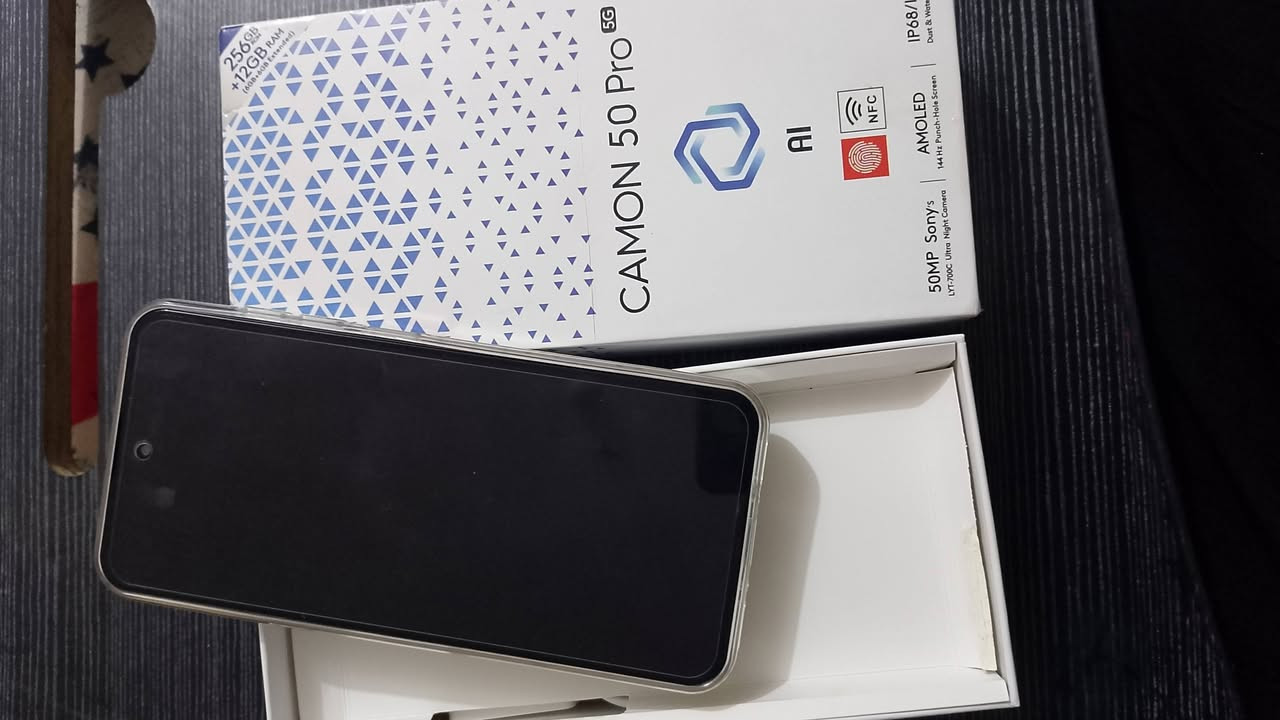 جهاز تكنو كومون 50 برو 
مستعمل يومين فقط 
نضيف جدا جدا 
بطاريه 100
ذاكره 256
سبب البيع ميدعم لعبة ببجي 
مشتريته ب200 
واريدة ب150 وبي مجال 
اذا مو شراي لتدخل خاص ولا تكسر بالسعر


**إذا كنت صاحب هذا الإعلان وتريد حذفه لأي سبب، رجاءا أرسل رسالة إلى الدعم الفني**
