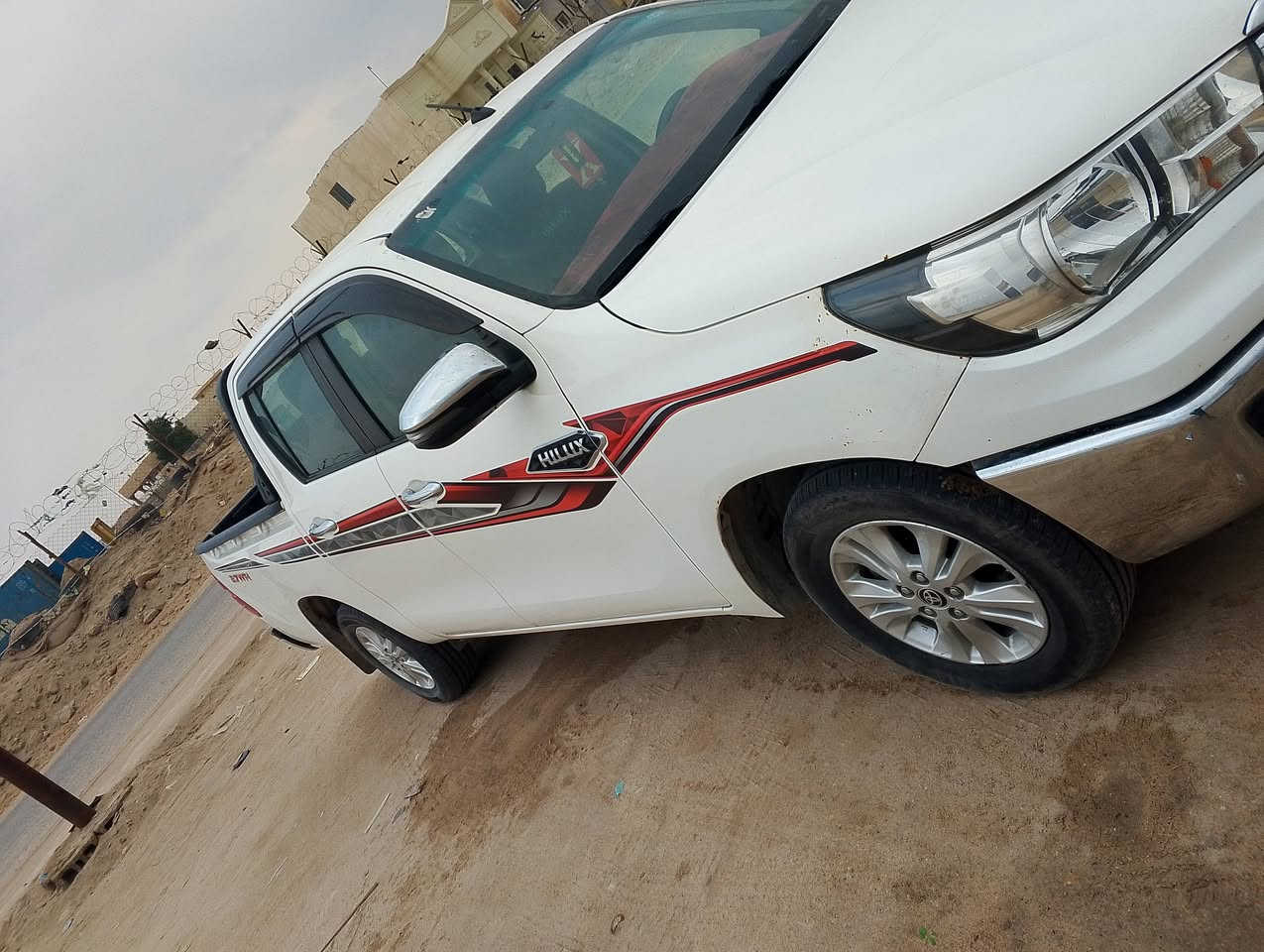 سلام عليكم فلاونزه 2023 رقم أربيل ماشيه 100الف ساس  سعر 280بيها مجال مكان بصره سفوان***********
