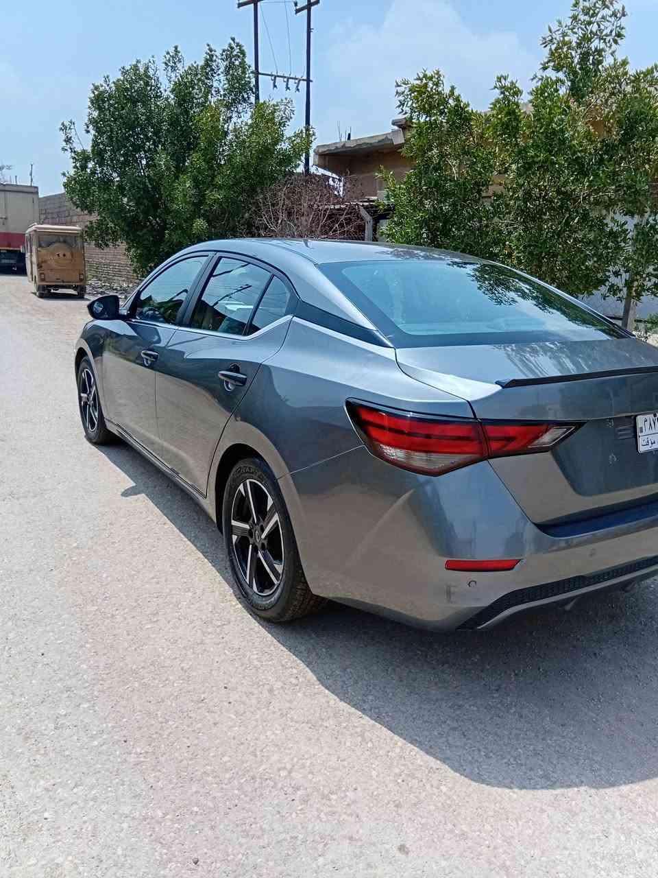 نيسان سنتره موديل ٢٠٢٤ بدون أرقام
ضرر موضح بل صور
قطعتين صبغ  جاملوغ خلفي وقبغ صندوك صور الحادث داخل المنشور
بدون ارباك
السعر ١٢٣ وبيه مجال
***********

