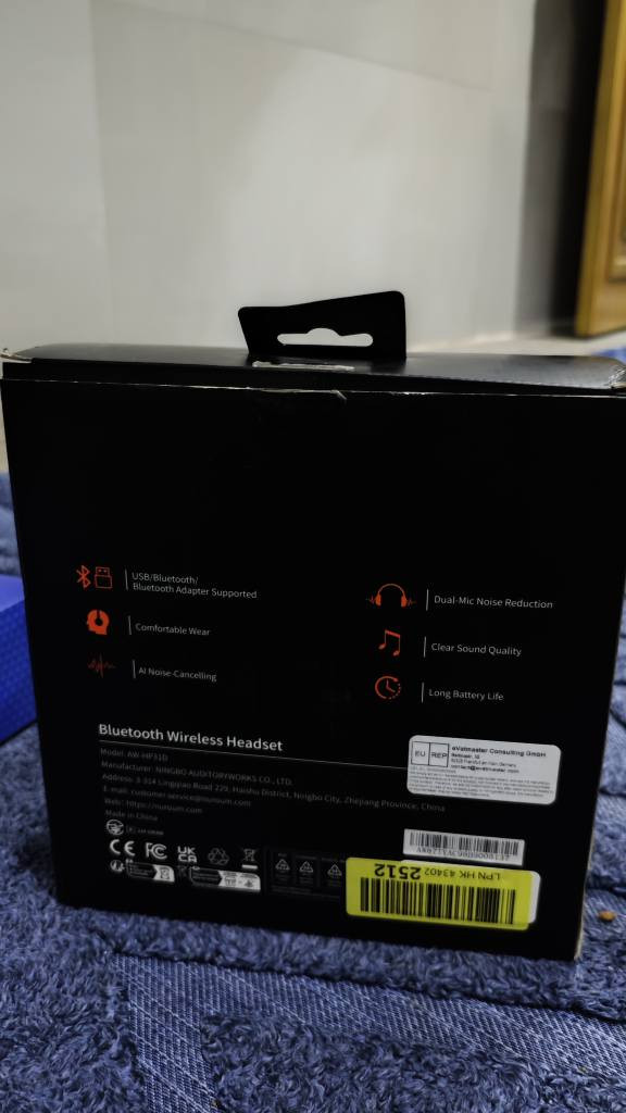 سماعه بلوتوث وسلكي ماركه اوربي اصلي سعره بالامزون 80دولار اني ابيعه ب25 الف يجي وياها دمبل سماعات ولا غلطه مكاني كربلاء *********** كربلاء, العراق
