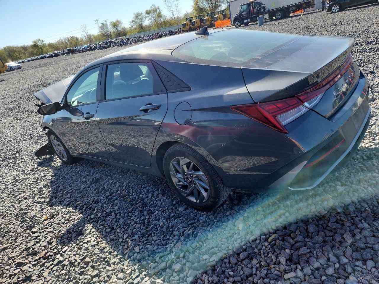 السلام عليكم النترا هايبرد 2024مواصفات سيل رادارات بصمة لد أوتو هولد شاشة دجتل توقف ذاتي ترحيب وبعد هواي مواصفات  على حادثها واصل الحرة الاردن السعر 105 بيها مجال بسيط 
للاستفسار ***********
