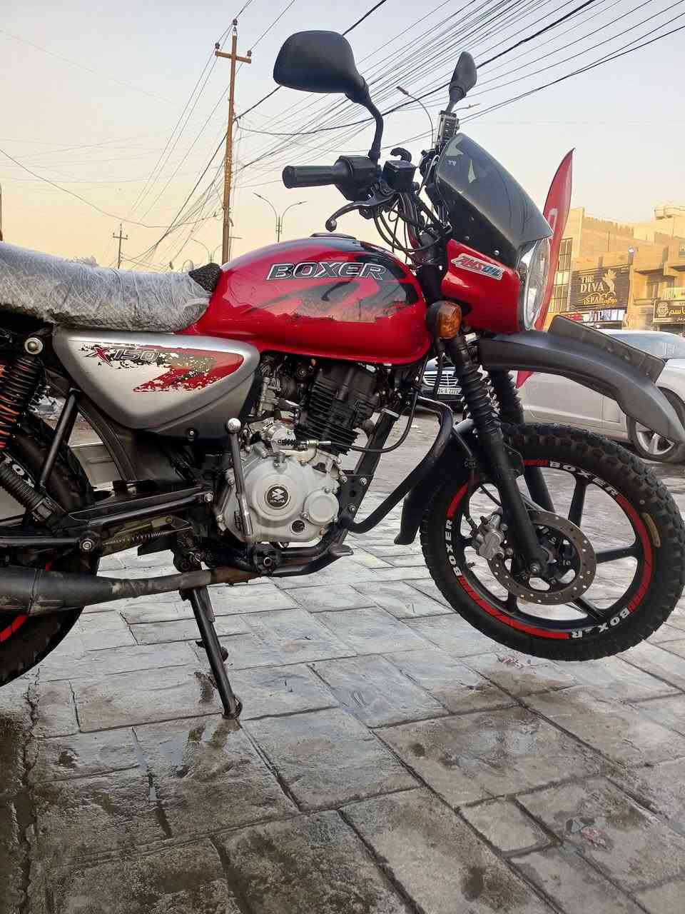 سلام عليكم دراجه بوكسر مديل 23 جبلي دراجه رقم وسنويه رقم نكليزي هزه جديد تحويل ثاني يوم السعر مليونين 300وبيه مجال ممتواجد عل فيس فقط عل رقم والواتساب ***********

