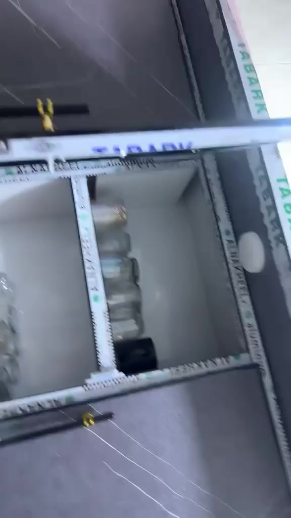 اغراض بيت نظيفة جدا بغداد الشعب للاستفسار ***********
