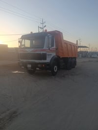 شاحنة • واسط • للبيع