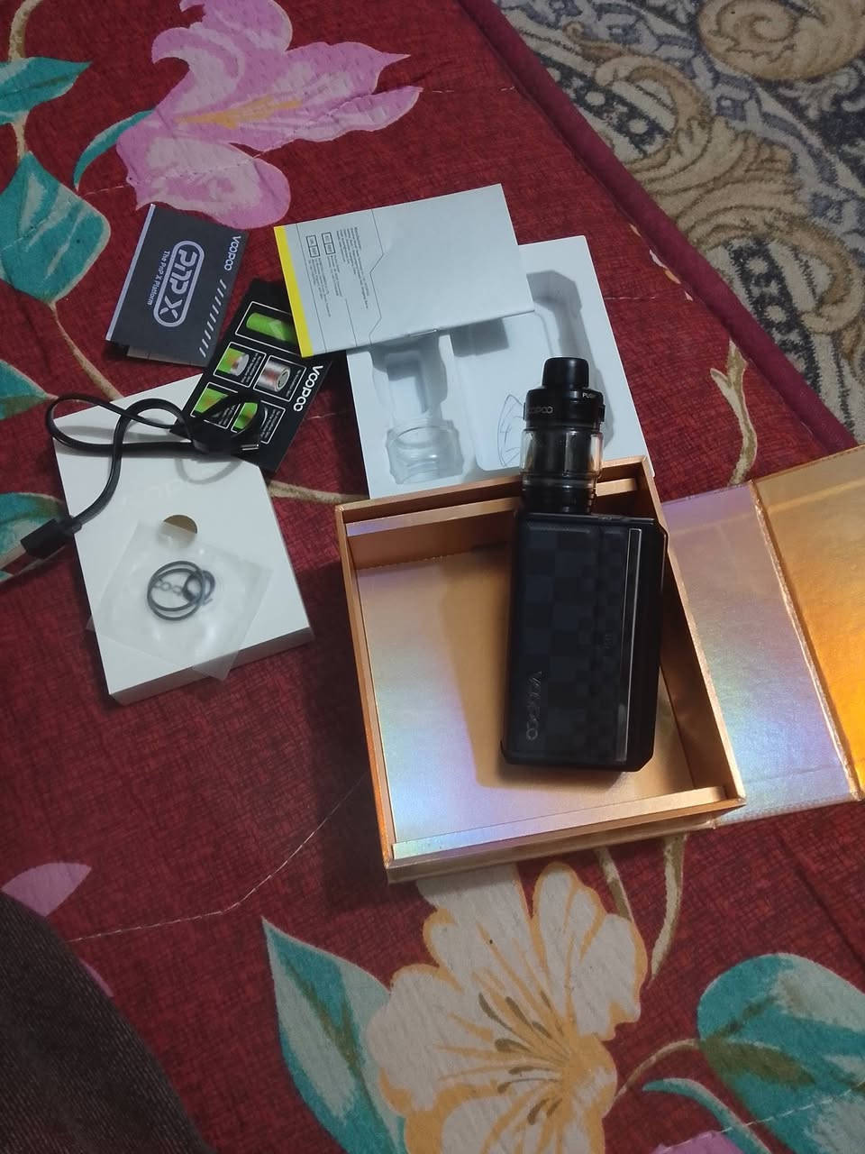 سلام عليكم عندي  نركيله البيع سعره ١٢٠وبيه مجال  متواجد اربع وعشرين ساعة خاص هاذ*********** خاص
