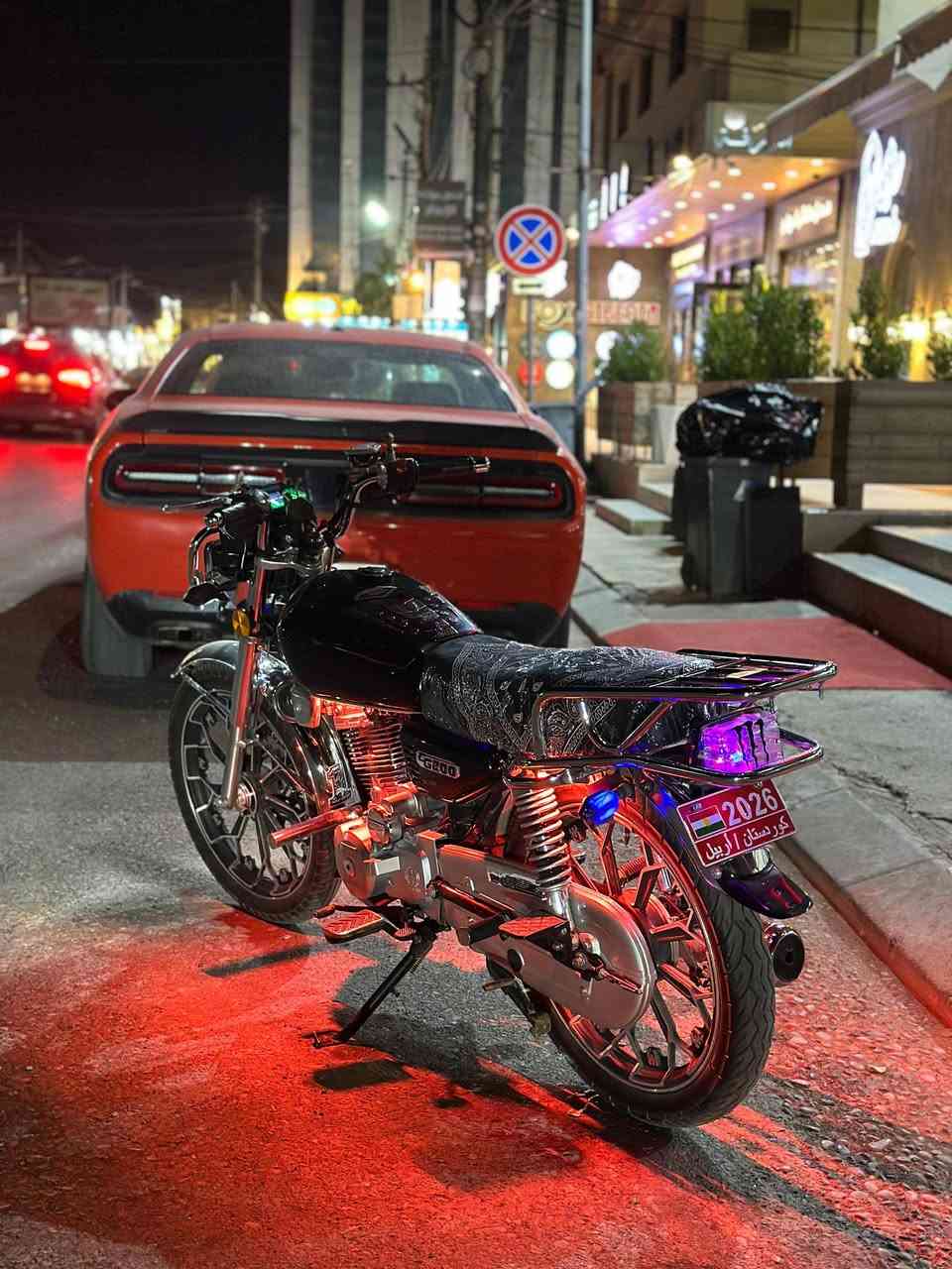 دراجه نامي برو للبيع ما يحتاج غير سائق على الفحص ما يحتاج برغي
مكينه ٢٠٠cc

2020

الماكينه كبس 

رقم الهاتف ***********
السعر مليون دينار عراقي وبي مجال
