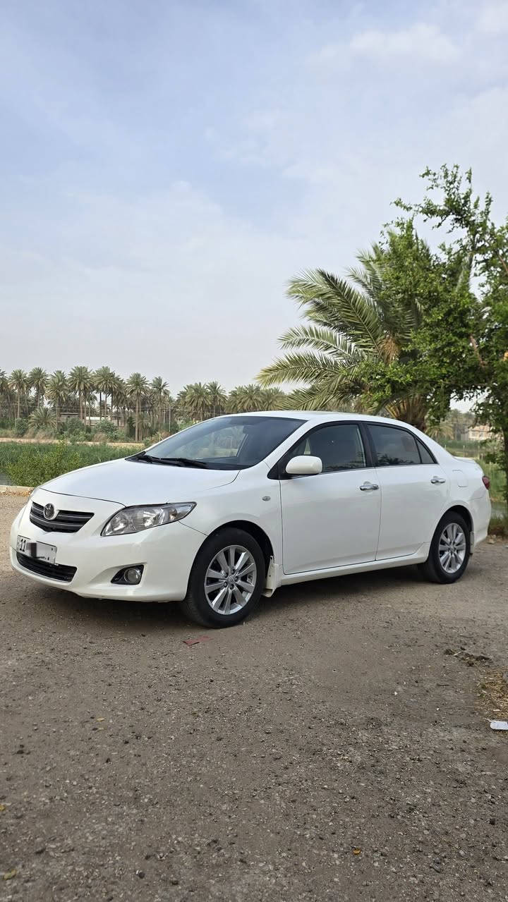 السلام عليكم
اخوان للبيع كورلا موديل 2008 خليجيه
السياره رقم بغداد انكليزي تحويل مباشر 
اخوان السياره فقط قطعه وحده صبغ اثر شخط بدون دواخل بدون حادث . اخوان السياره فول مواصفات ماعدى الفتحه فول حساسات شاشه كامره خلفيه دبل جكمجه ويل كب فول تحكمات ستيرن مكينه 1800 داخل بيجي 
كير حداديه كهربائيات تخم تاير كله جاهز
تبريد ثلج🥶 
اخوان السياره جديده وجاهزه مال جناي.
مكان السياره كربلاء 
السعر ١١٠ مجال بسيط
للأستفسار :***********

