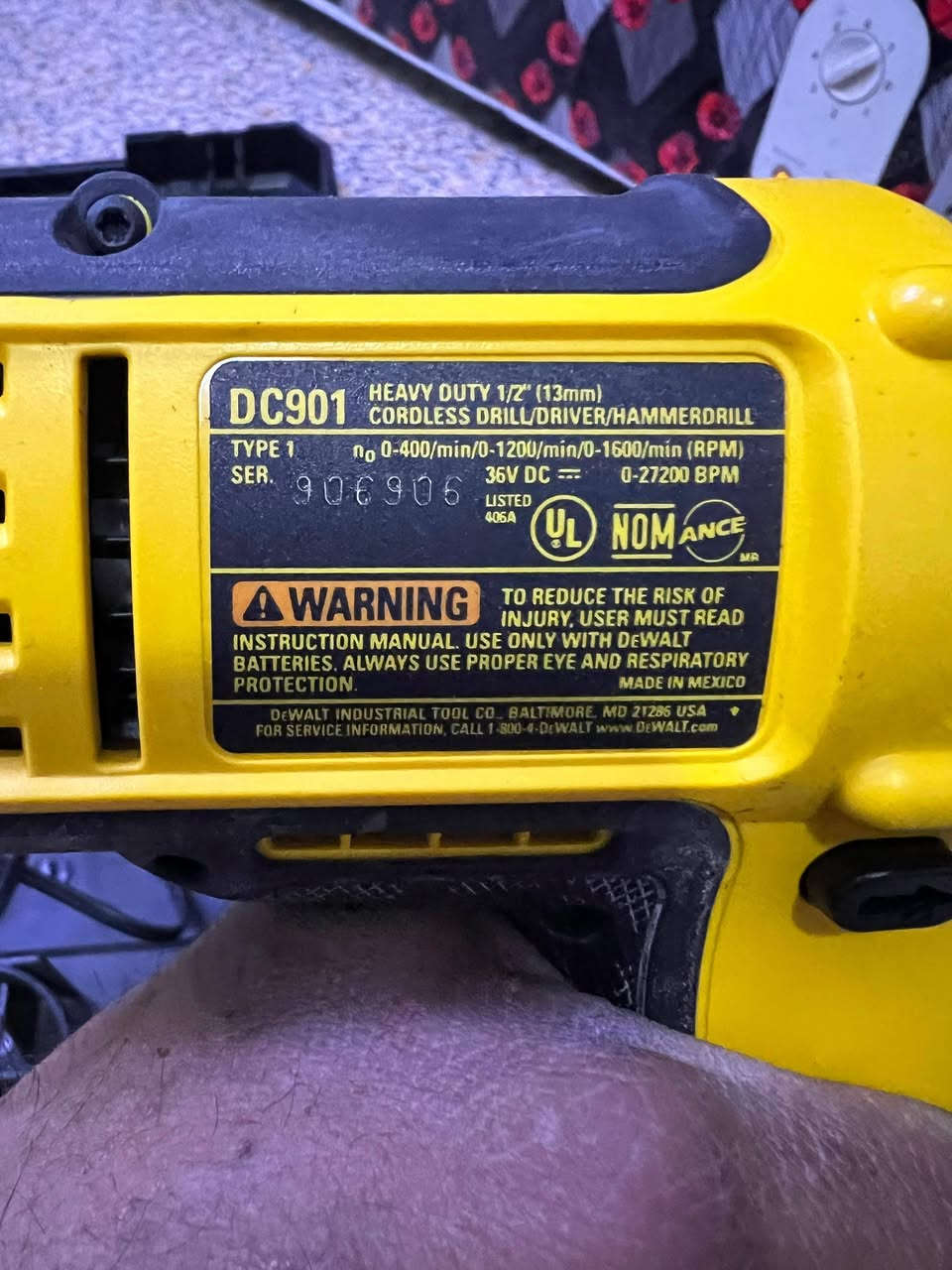 أمريكي اصلي غير مستعمل بطاريات ميشتغلن لئن متروكات مدينةالصدرتوصيل ماعندي ***********
