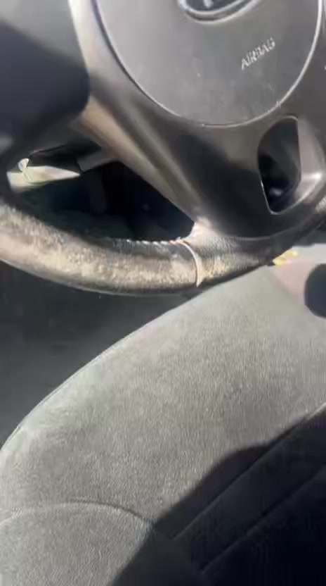 من رخصك الادمن كيا بيكانتو موديل 2007 كير اوتماتيك سياره جاهزه كير محرك جديد كلها شخاله اين نقص مابيها مكاني بغداد السعر 55 ***********
