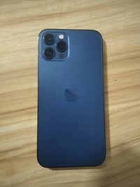 ايفون 12برو فقط ذاكرة 256 بطارية معلاية تقرة 92 بالاصل 86 الجهاز مكفول...