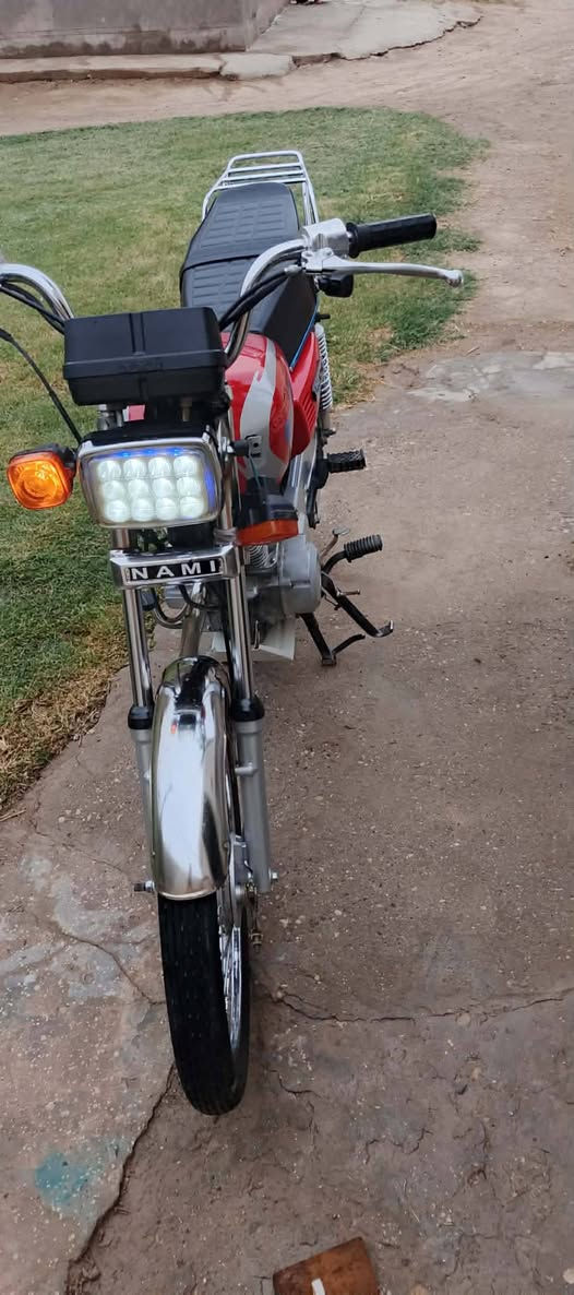 للبيع كلك مكان رفاعي مكفوله عشاير 450 وبيها مجال نضافه فول
***********
