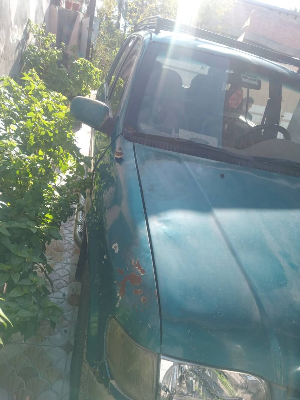 سلام عليكم سياره سبورتج 94 رقم بغداد بسمي رقم انكليزي كير اوتو محرك مفتوح بلادي مالته سياره بلاديه بدون صبغ بيه جراد قليل مكانه ديالي بعقوبه الاتصال ع الرقم *********** سعره 48 بيه مجال
