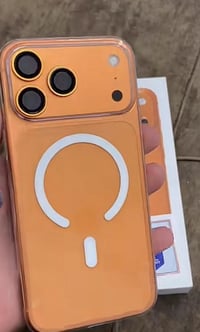 17 برو ماكس للبيع الذاكره 256 شريحه إلكترونيه  عدد دورات شحن 8  السعر ...