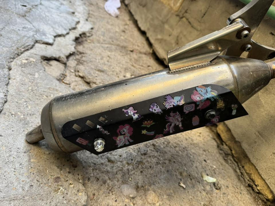 صالنصه صجميه اصليه بلاديه ترهم ماكس عدله وبوليس كابريتر فقط سعرها 100 الف قفل مكاني كوت *********** خاص مغلق
