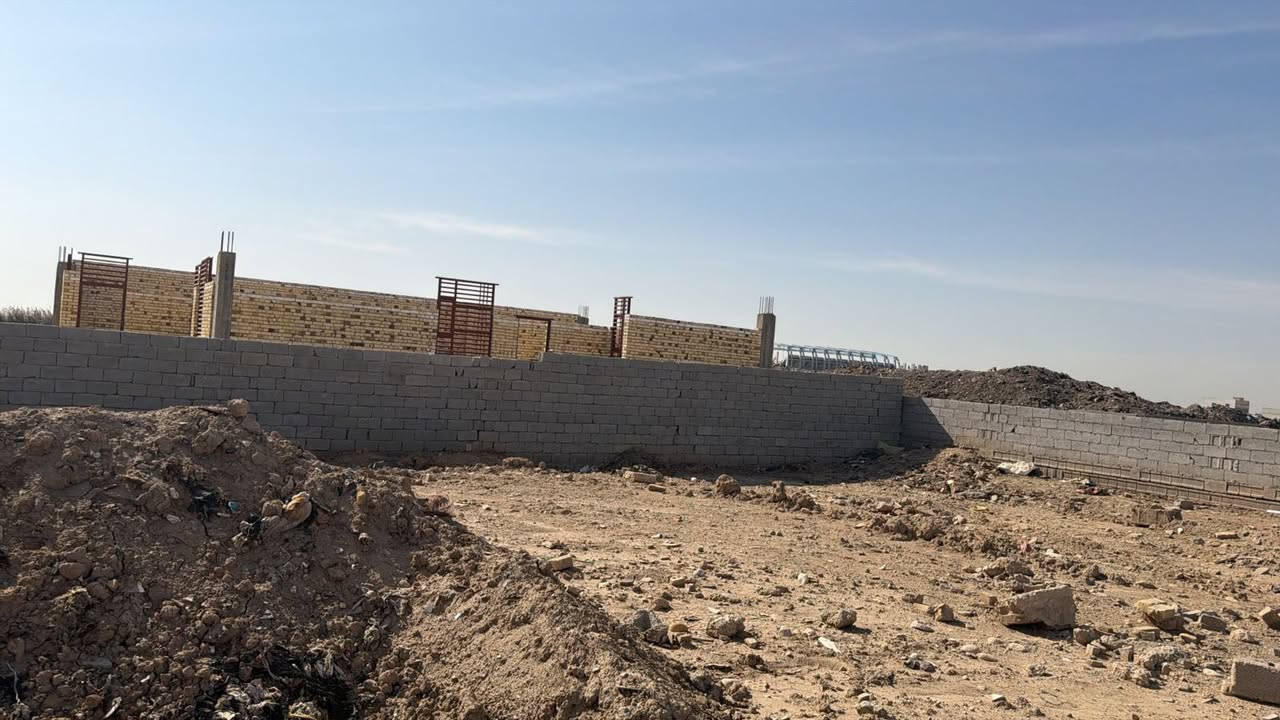 قطعه زراعي للبيع المساحه 220 للبيع مقابيل مجمع الاسباني لسيراميك قريب على ملعب الشطره الجديده ثالث قطعه عن التبليط 
***********
