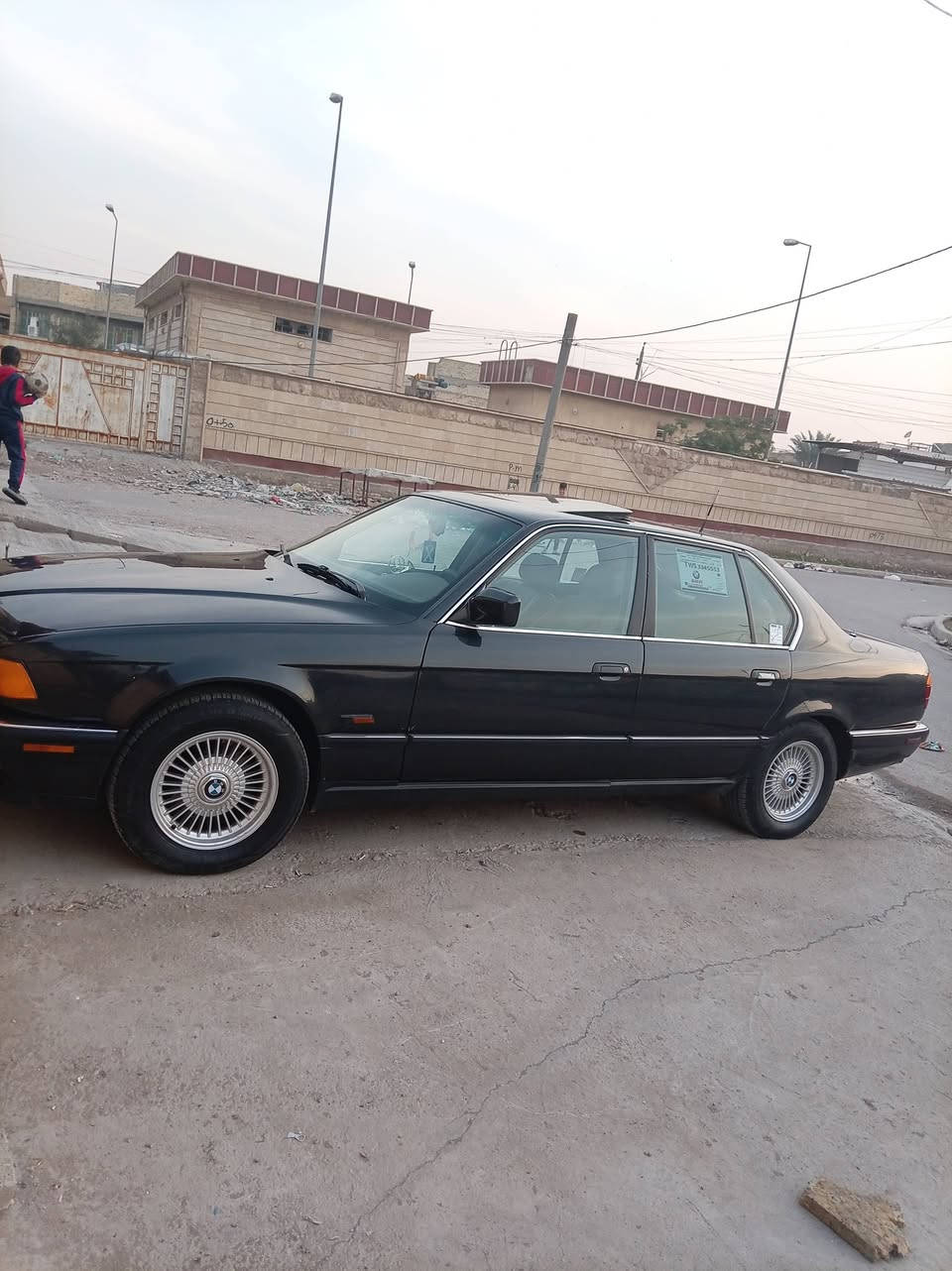 سلام عليكم البيع حجم 735مكفولا من لحادث   بسمي لمكان بغداد رقم بغداد تواصل ***********
